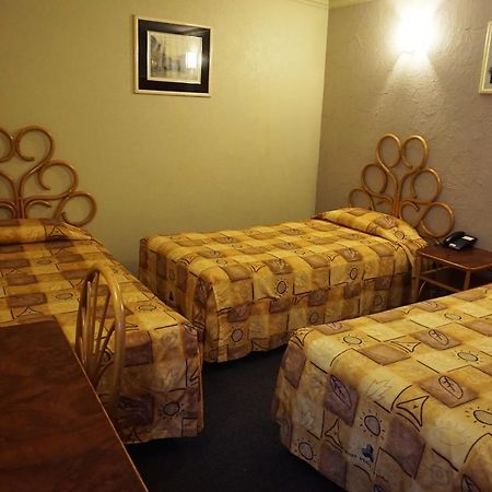 Hotel Plaza Crystal Xalapa Kültér fotó