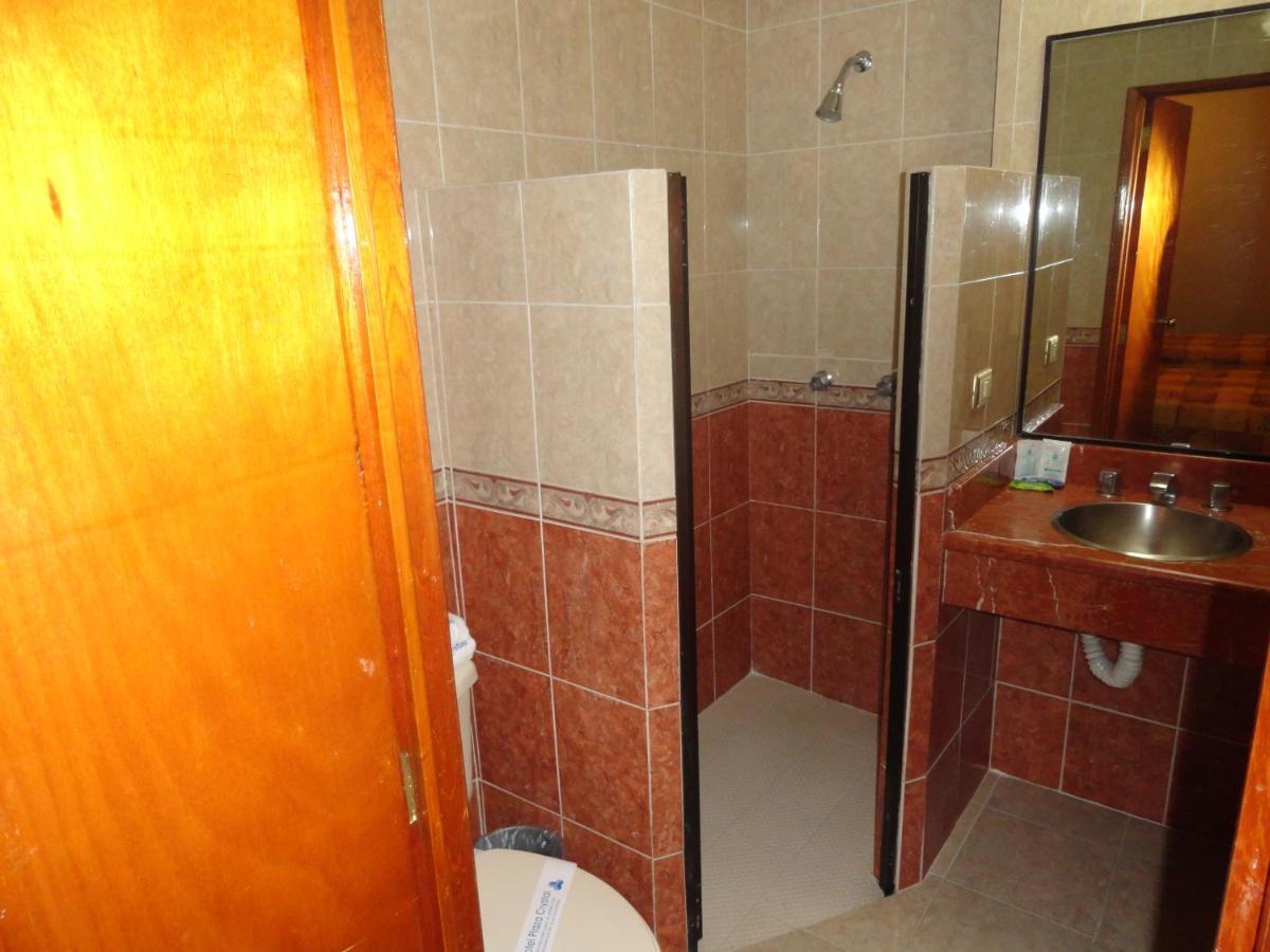 Hotel Plaza Crystal Xalapa Kültér fotó