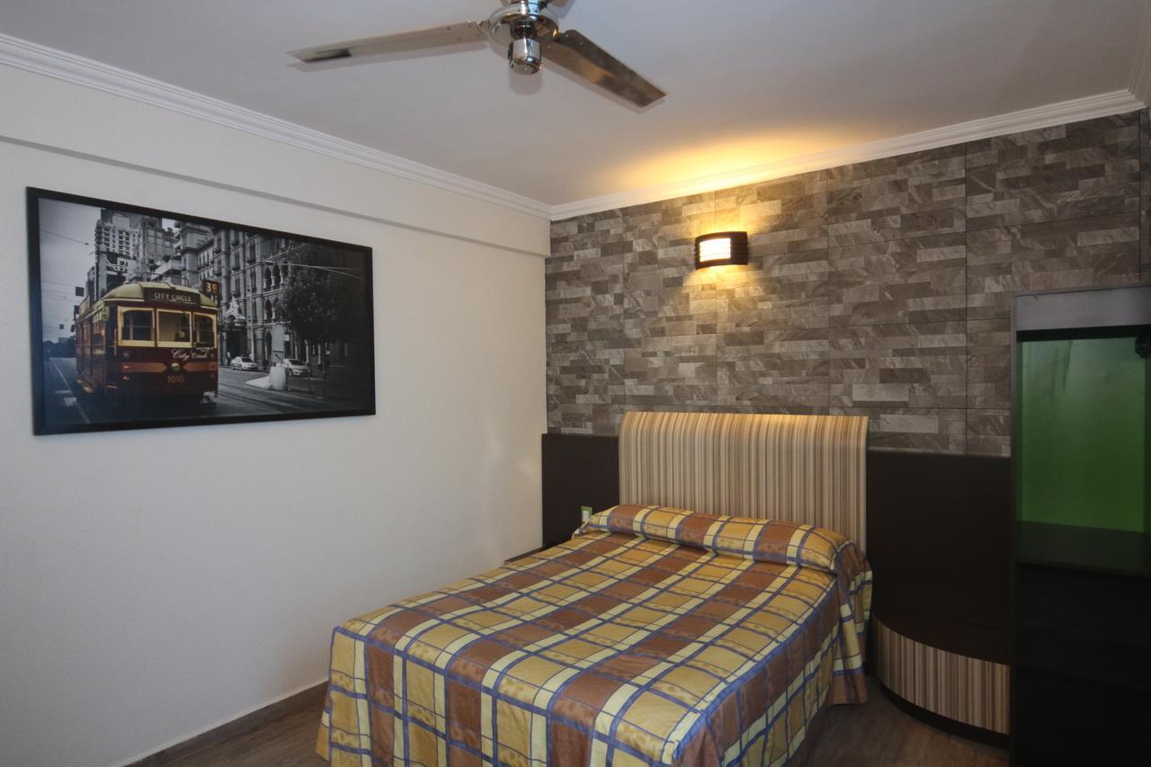 Hotel Plaza Crystal Xalapa Kültér fotó