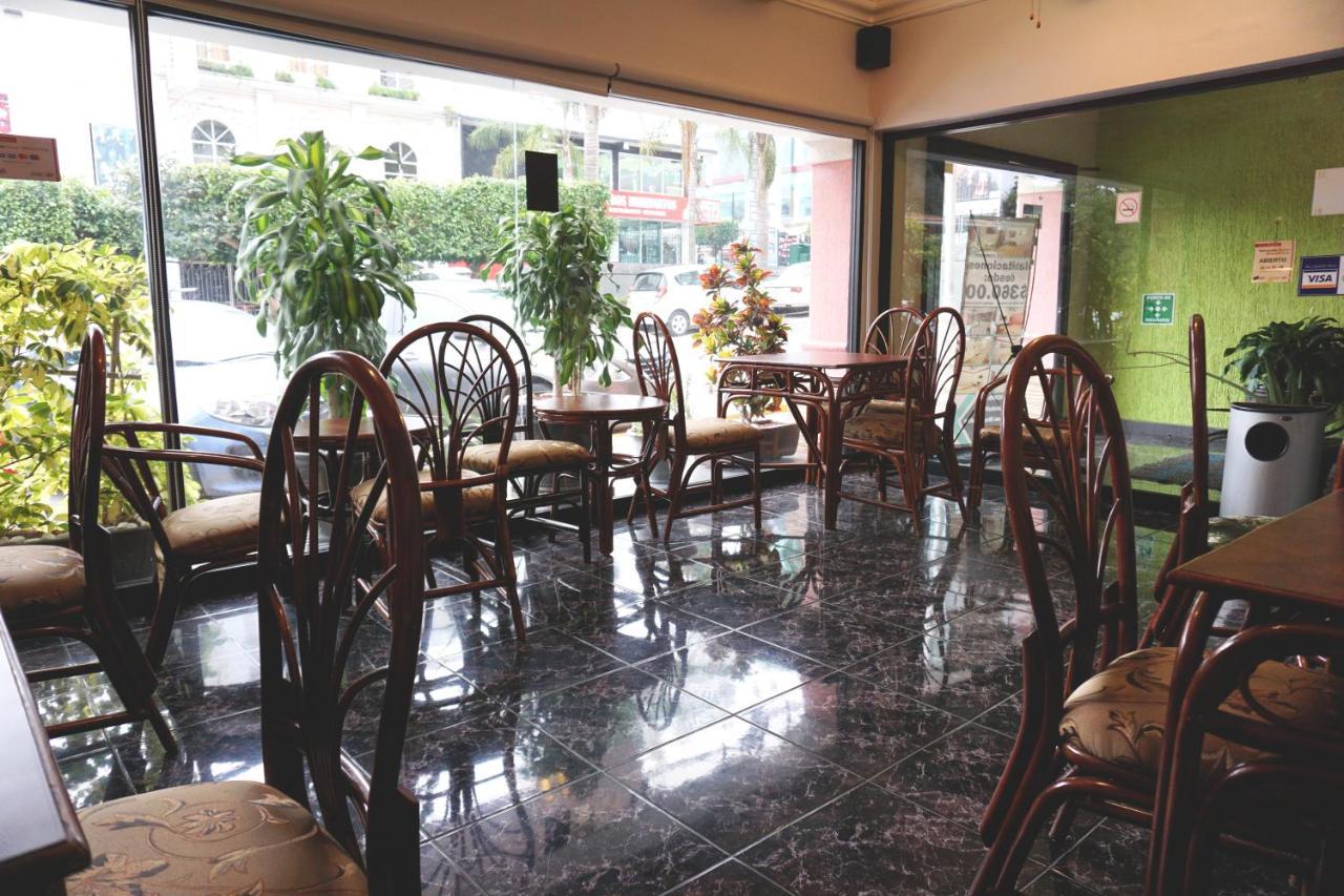 Hotel Plaza Crystal Xalapa Kültér fotó