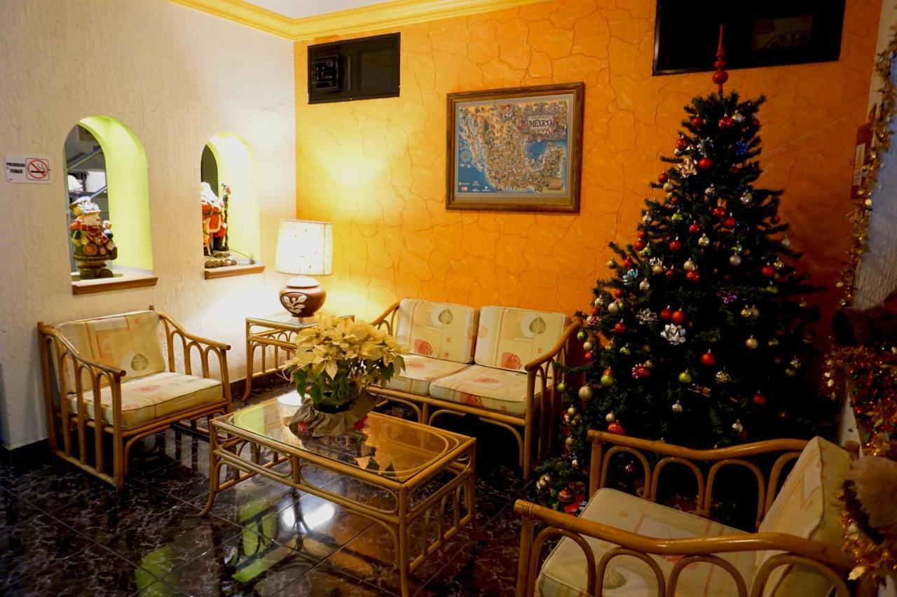 Hotel Plaza Crystal Xalapa Kültér fotó
