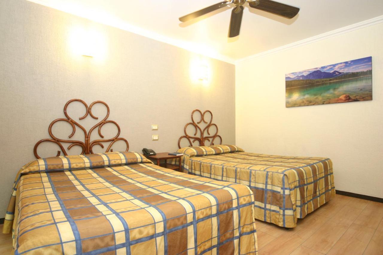 Hotel Plaza Crystal Xalapa Kültér fotó